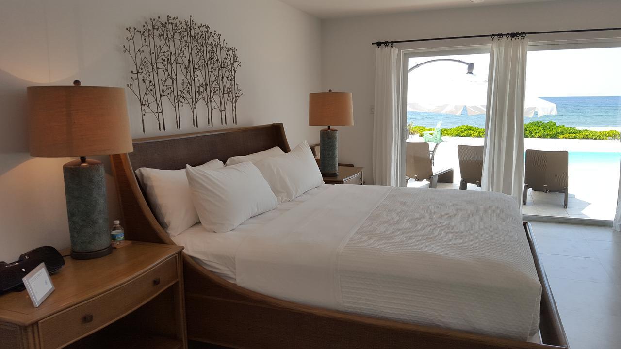 Hotel Le Soleil D'or à West End Extérieur photo
