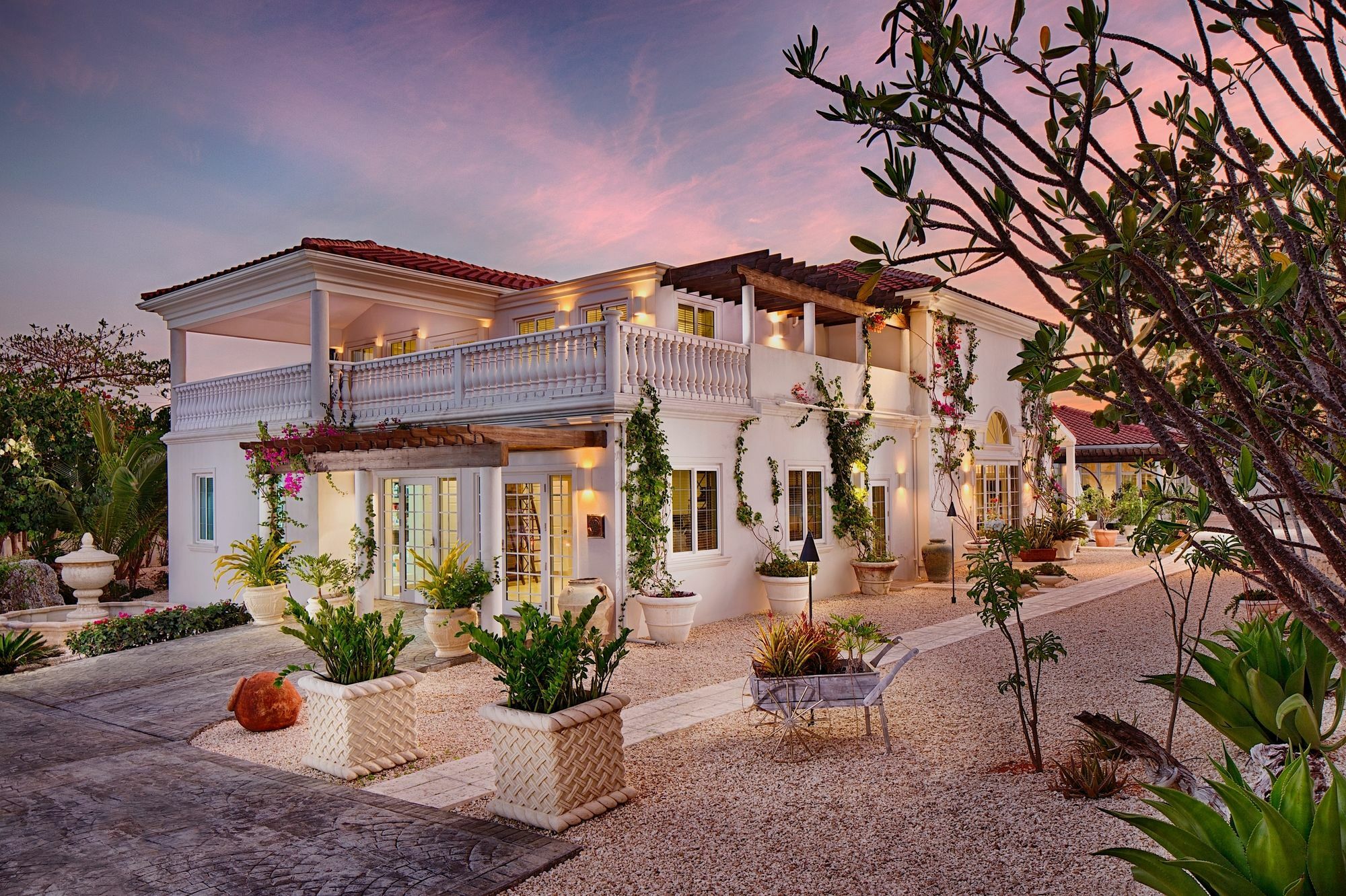 Hotel Le Soleil D'or à West End Extérieur photo